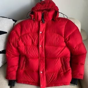 Aritzia Super Puff Jacket